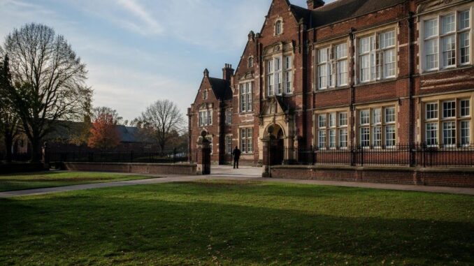 Union calls for halt to Ofsted grading amid staff wellbeing concerns