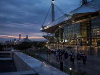 Fatal Fall During Pre-Game Ceremony Overshadows UTSA-Navy Match