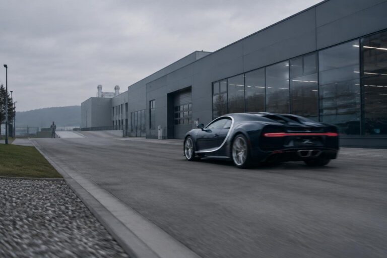 Hypercar Heist: Keys Left Inside Let Thief Drive Away Bugatti Chiron
