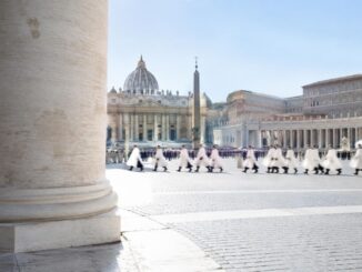 Vatican announces Pope Leo's upcoming lung surgery