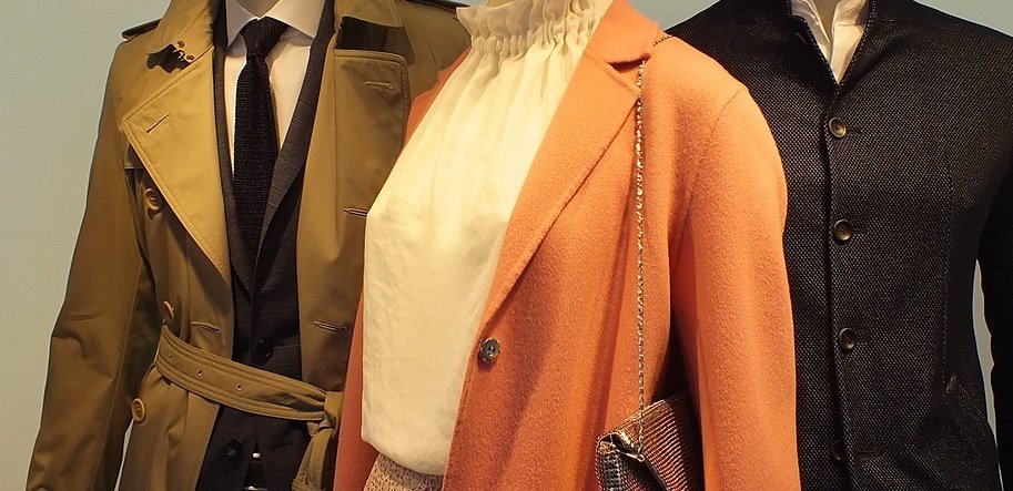 Taliban order beheading of mannequins in Afghan store windows