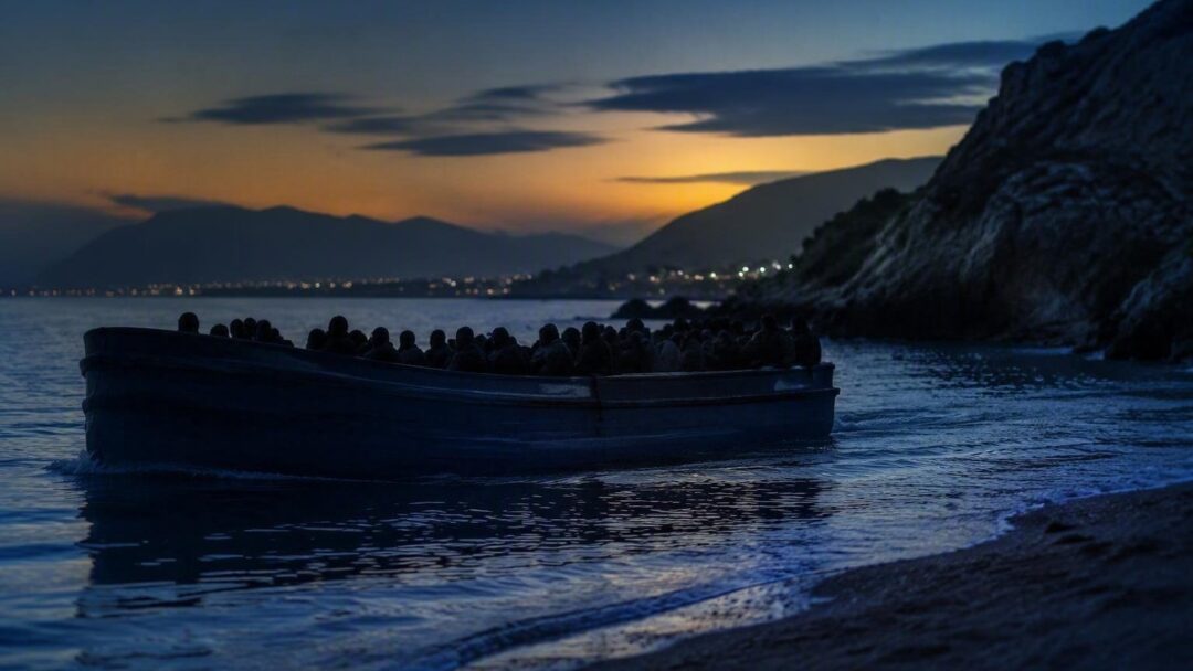 62 Migrants Land on Spanish Coast Surprising Beachgoers