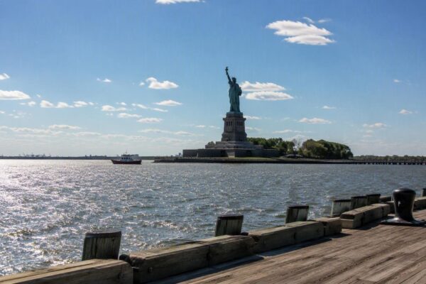 Deadly Boat Capsizing in New York Harbor Leaves Community in Mourning