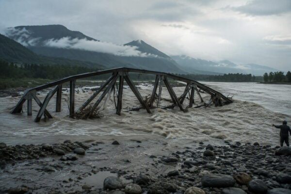 Nepal-Tibet border floods: 682 dead, 3,000 missing, 90 Americans unaccounted for
