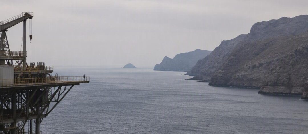 Strait of Hormuz Tensions: Iran and US at Odds