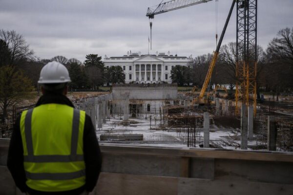 Trump's White House Ballroom Construction Continues After Supreme Court Intervention