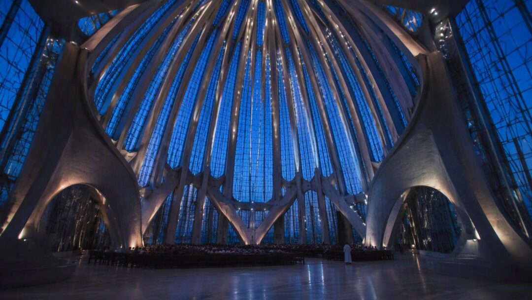 Mass at America’s Center marks Sheen’s beatification, 50,000 attend