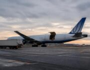 United Airlines Restarts Transport of Military Equipment on Passenger Flights to Israel