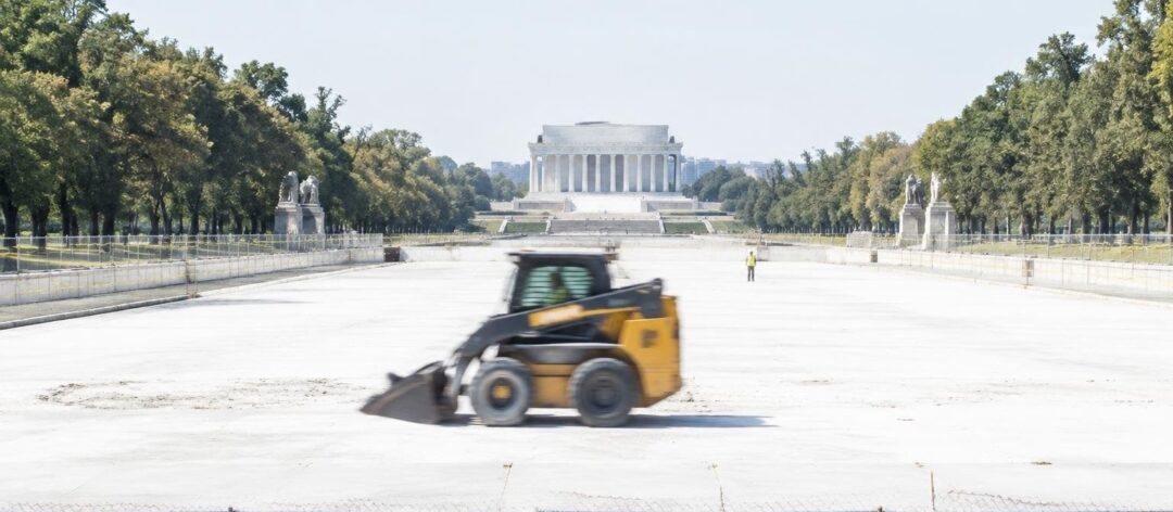 How a rushed renovation left the Lincoln Memorial pool in ruins