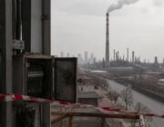 Drones ucranianos provocam incêndio em petróleo e causam vítimas em Moscou
