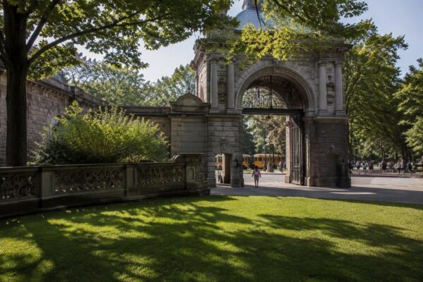 Exploring Philadelphia's School Selection Process and Zoo History