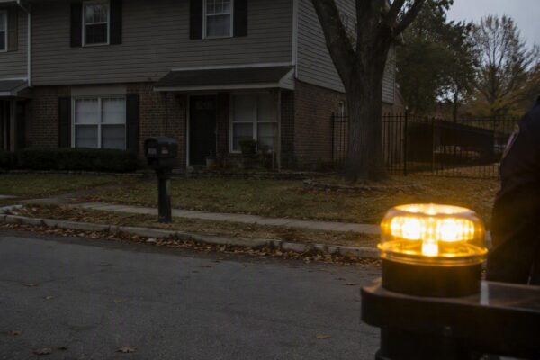 Houston police investigate deaths of two men in southeast residence