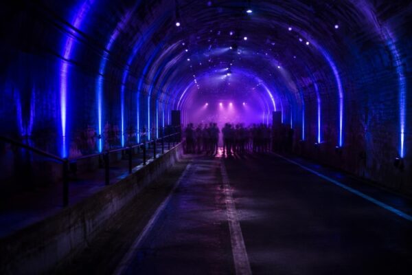 Losbandig-rave in fietstunnel Hasselt: een unieke feestlocatie voor 800 bezoekers