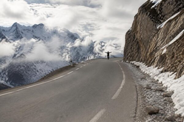 Tour de France 2026: Arensman en Pogacar in actie op Alpe d’Huez
