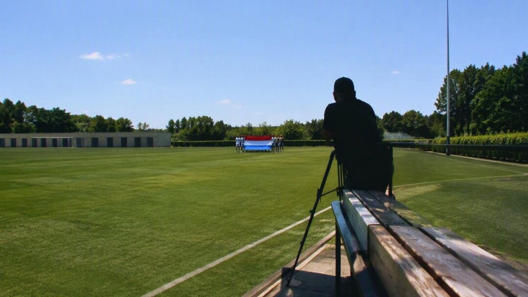 KNVB onthult: Pep Guardiola en Arne Slot in beeld voor bondscoach