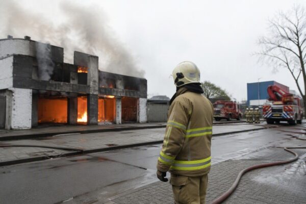 Brand in kunstmuseum Brutus Art Space in Rotterdam onder controle