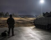 Onbedoeld schot op Italiaans pantservoertuig verwondt vier NATO-militairen in Adazi