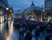 Doodsangst en huurstrijd: honderdduizenden Spaniarden demonstreren