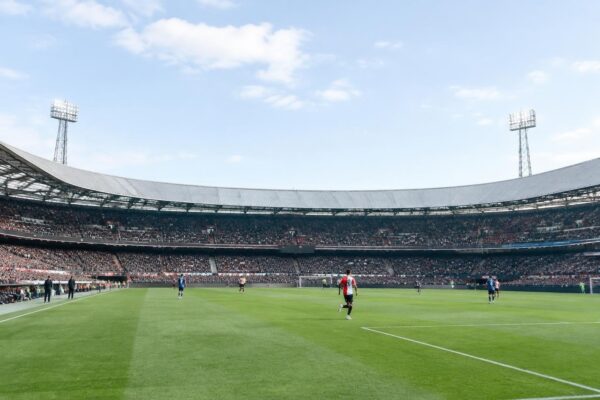 Feyenoord houdt Givairo Read ondanks 26 miljoen-euro bod