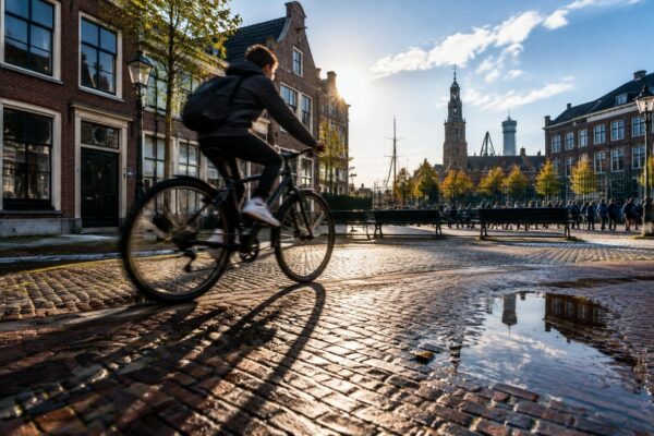 Gemeente Schiedam, Rotary Breda en Oosterhout ondersteunen jeugd- en volwassenfonds