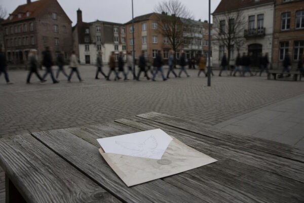 Vredesboodschap uit 1998 nu beschikbaar in duizend talen