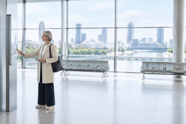 Agevolazioni over 60: guida a treni, bus, musei e terme