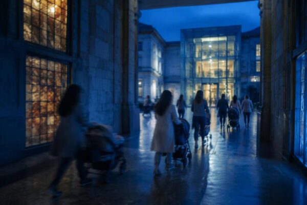 Esposizioni artistiche sulla vita nascente in Sondrio, Cagnes e Como
