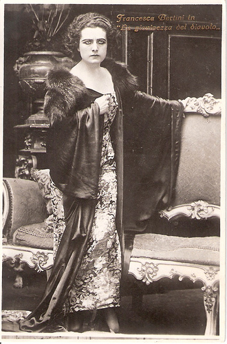 3263066738_0ef3f86daf 3263066738 0ef3f86daf1