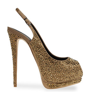 Giuseppe Zanotti: décolleté sling back in camoscio beige e cristalli Swarovski, Collezione Autunno/Inverno 2011/2012 