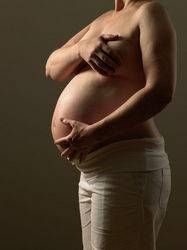 article-new_ehow_images_a04_st_us_relieve-breast-pain-during-pregnancy-800x800