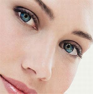 article-new_ehow_images_a05_28_l5_hydrate-dry-skin-easily-800x800