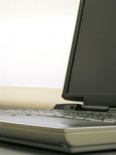 article new ehow images a06 30 cr send anonymous email yahoo 800x800