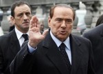 2012-10-24T160846Z_1_AMIE89N18UO00_RTROPTP_2_OITTP-ELEZIONI-BERLUSCONI