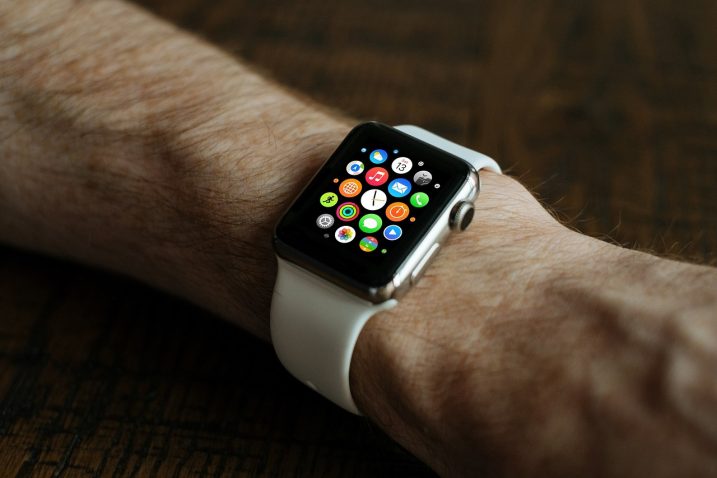 Come modificare l'ora su orologi digitali