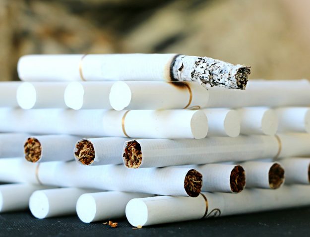 Muco e tosse: perché compaiono dopo aver smesso di fumare