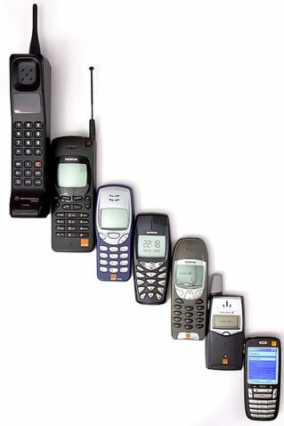 I 5 cellulari anni 90 che valgono una fortuna