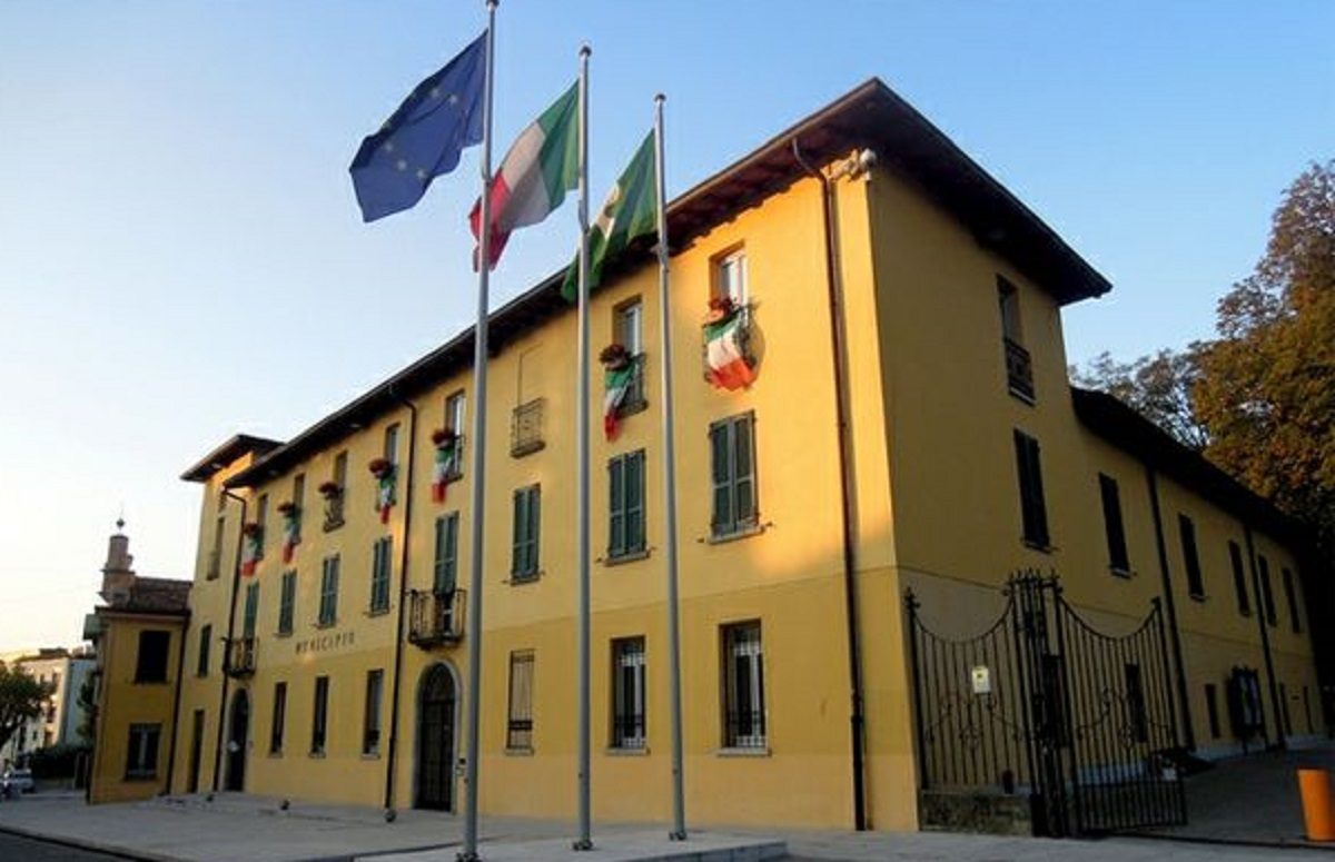 Erba, una via intitolata al podestà fascista Alberto Airoldi: l'Anpi scende in piazza
