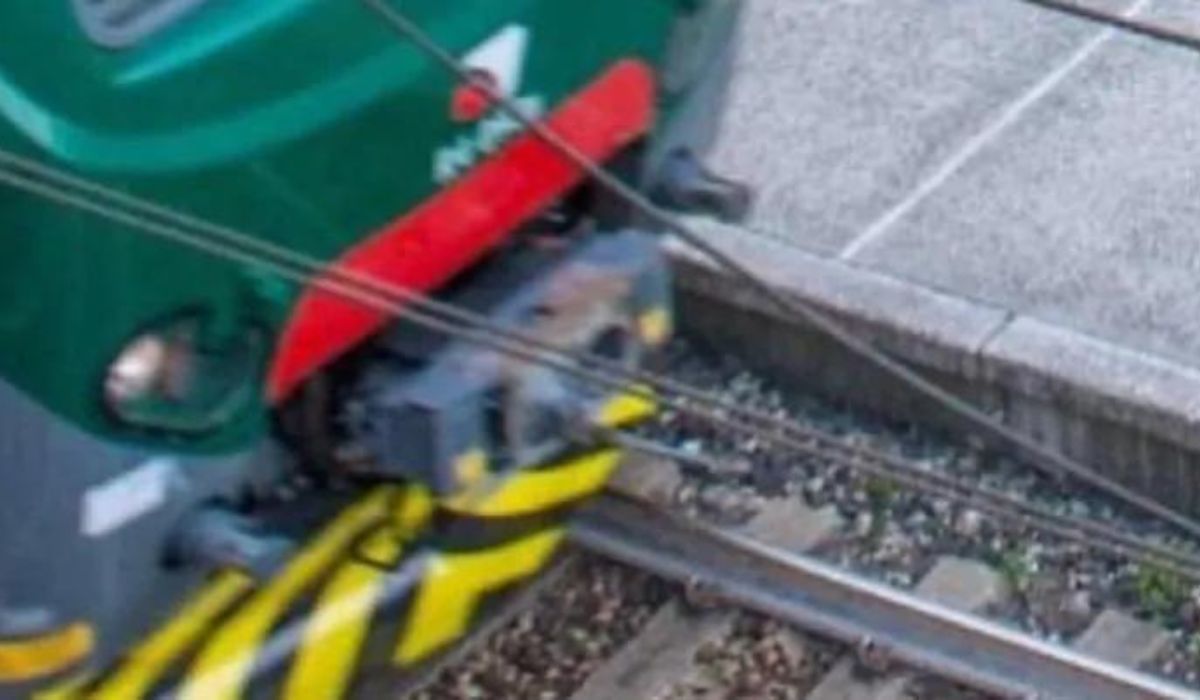 Treno deragliato a Milano: come il macchinista ha evitato strage