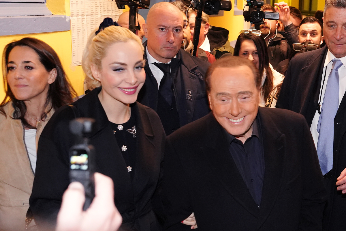 Silvio Berlusconi e Marta Fascina, cosa cambia per il patrimonio: l'eredità dopo le non-nozze