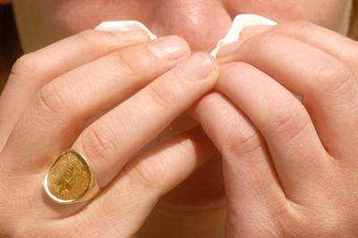 Naso chiuso e tosse? L'immunologo 'non solo influenza, anche allergie stagionali'
