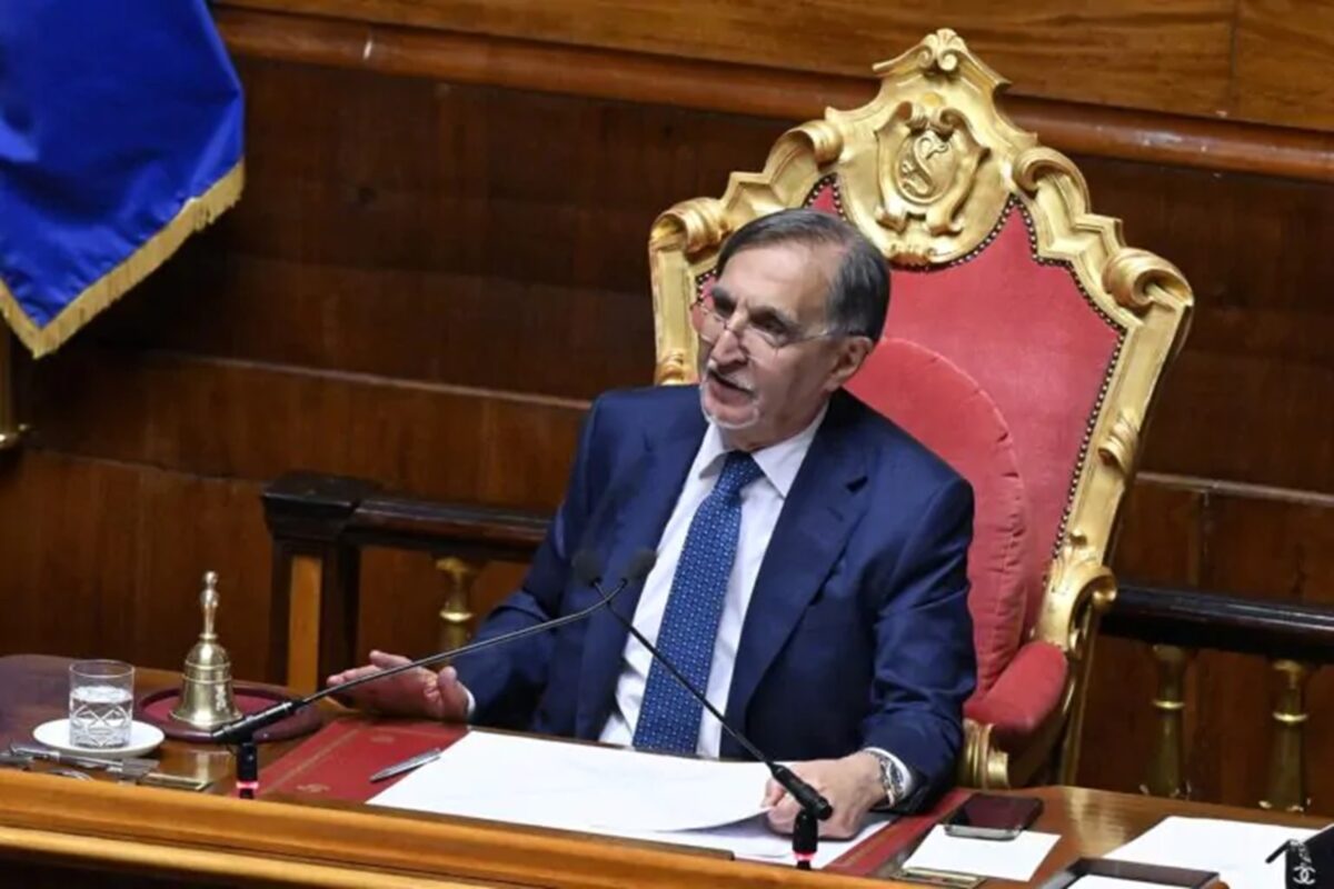 La Russa sui saluti romani: "Si chiarisca se è reato"