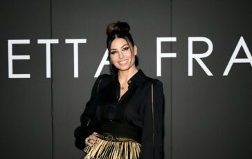 elisabetta gregoraci sorridente