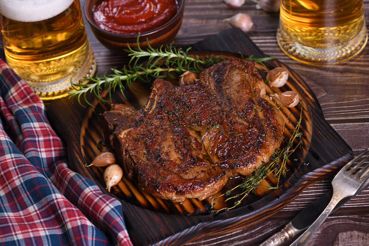 Carne coltivata, perché investire sulla nuova frontiera dell'alimentazione