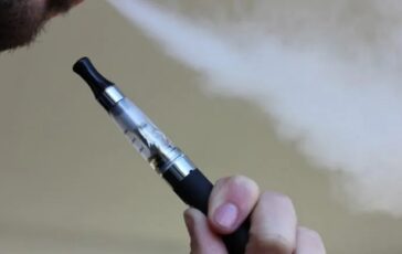sigarette elettroniche regnounito vietate