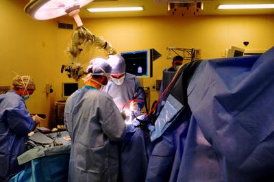 Tumori, quasi in 1 ospedale su 2 meno interventi rispetto a soglia di sicurezza