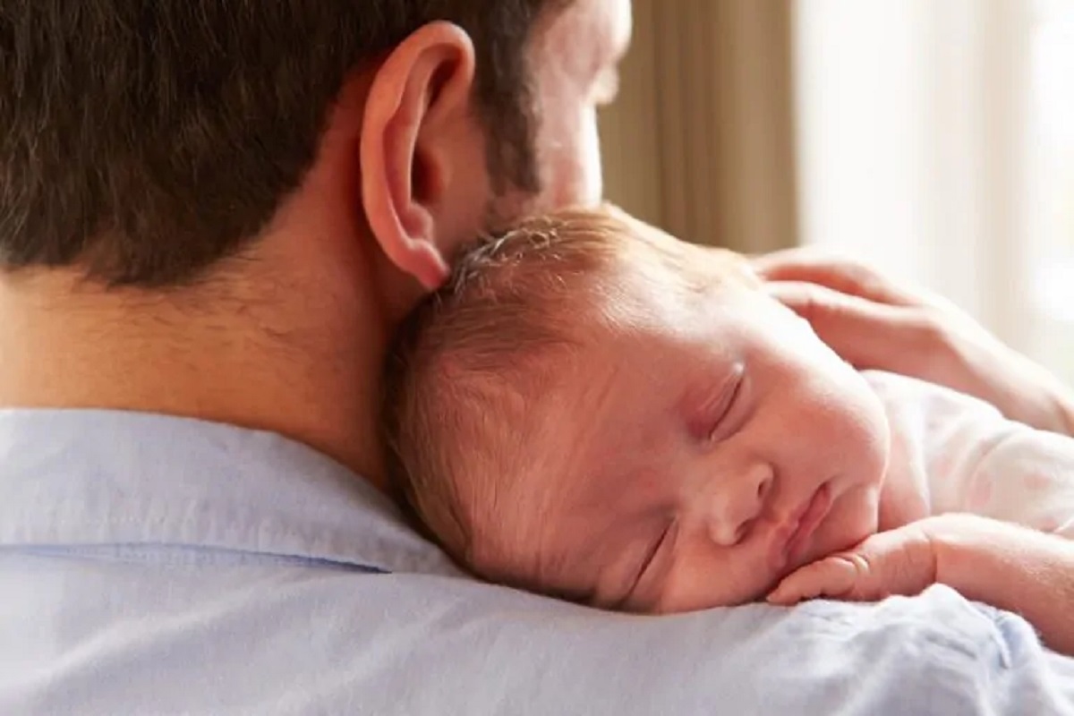 Papà licenziato a Perugia: aveva preso tre giorni di congedo parentale