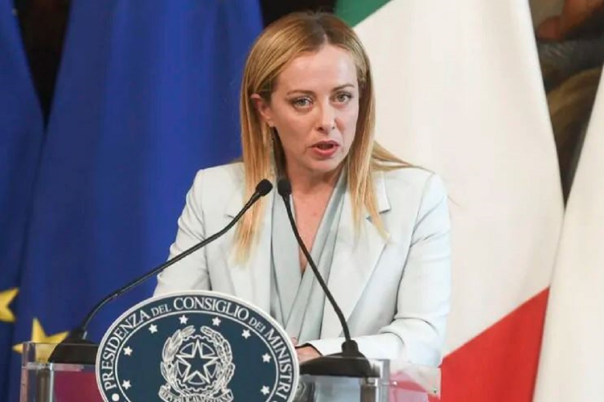 Meloni approva le dimissioni di Sgarbi