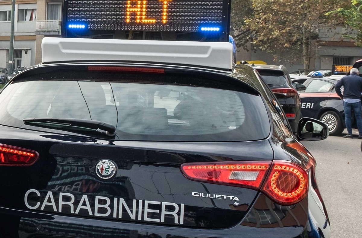 Sassari, assalto ai furgoni portavalori: rubati 4 milioni di euro