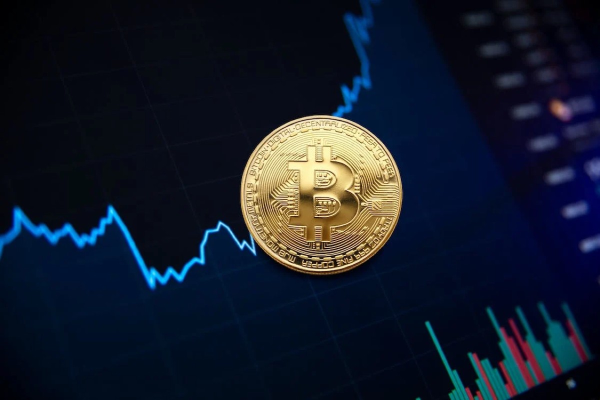 15 anni di Bitcoin: un decennio e mezzo di rivoluzione digitale