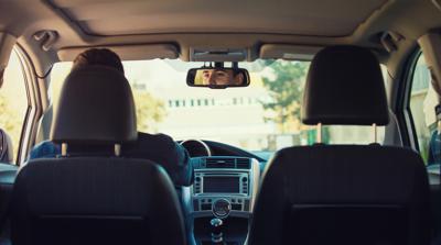 Gb: medico famiglia autista Uber perch&eacute; non trova lavoro